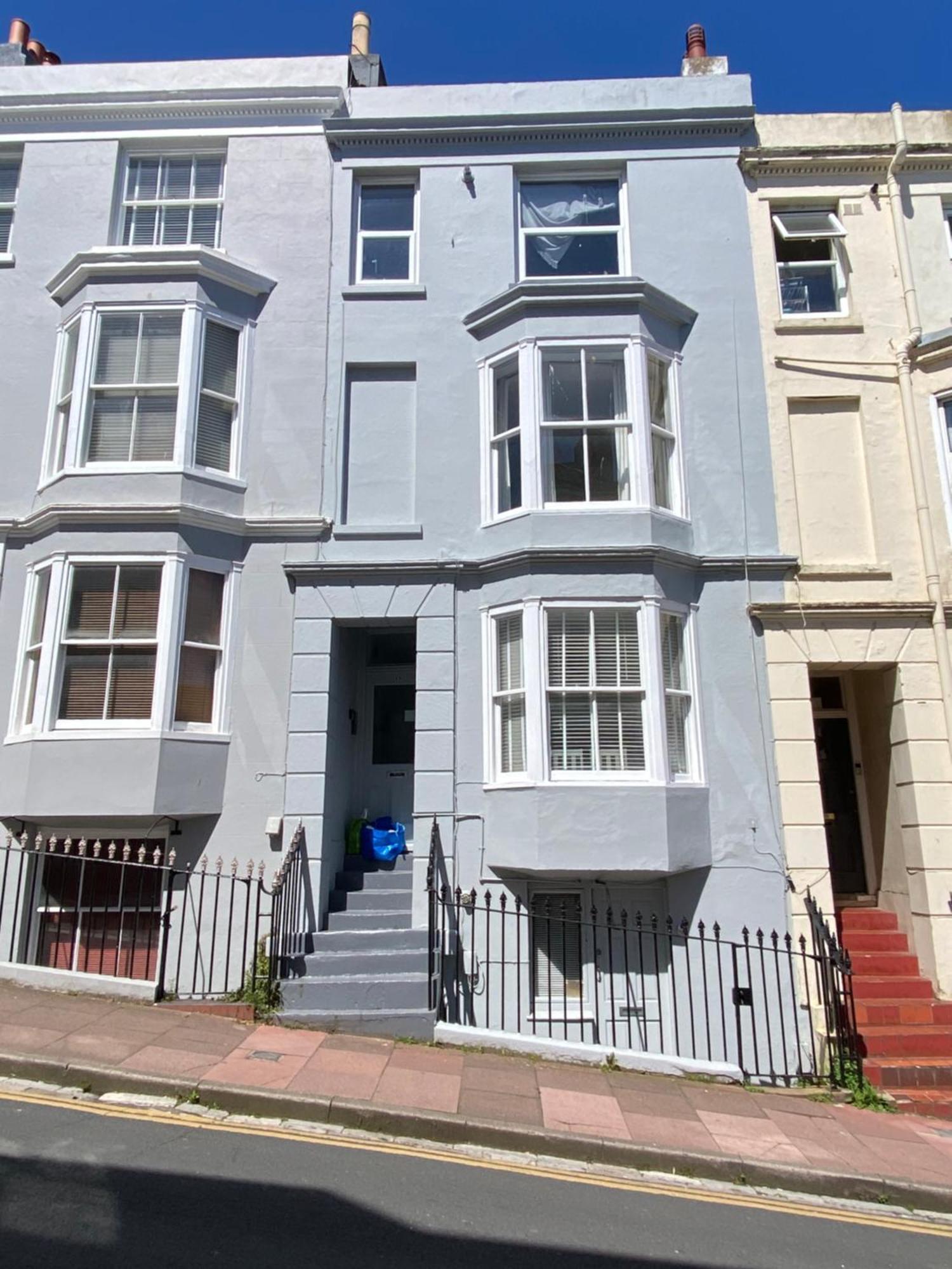 Centrally Located, Comfortable Apartment Near Station, Beach And North Laines Hove Esterno foto